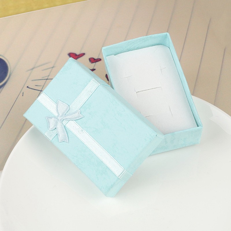 High Quality Recycled Materials Rigid Paperboard Gift Box Matt Laminated Lid And Bottom Ribbon Package Shipping Mailer Gift Box