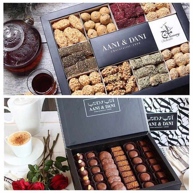 Batch Custom Party Cake Holiday Present Romantic Chocolate Food Gift Box,moon Cake Box with Lid
