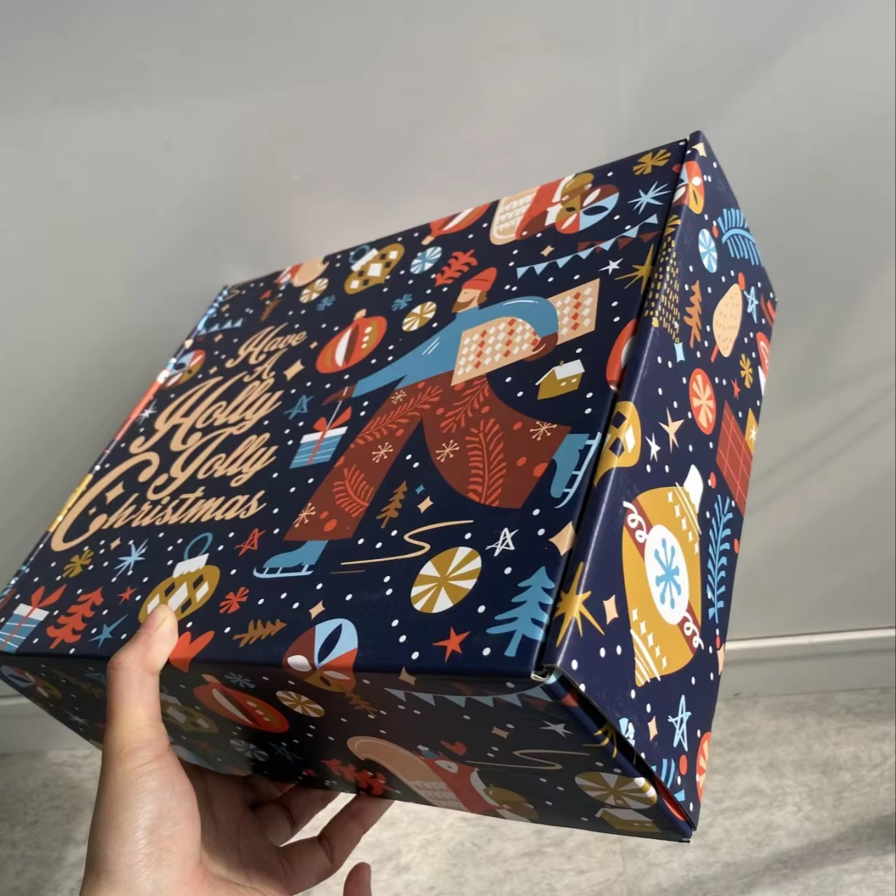 Customized Color Packaging Box Creative Design Pattern Gift Boxes And Eco-friendly Paper Boxes Are Used For Packaging