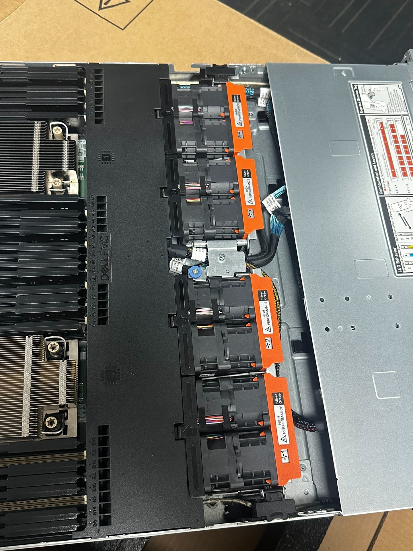 PowerEdge R650 Detail 2