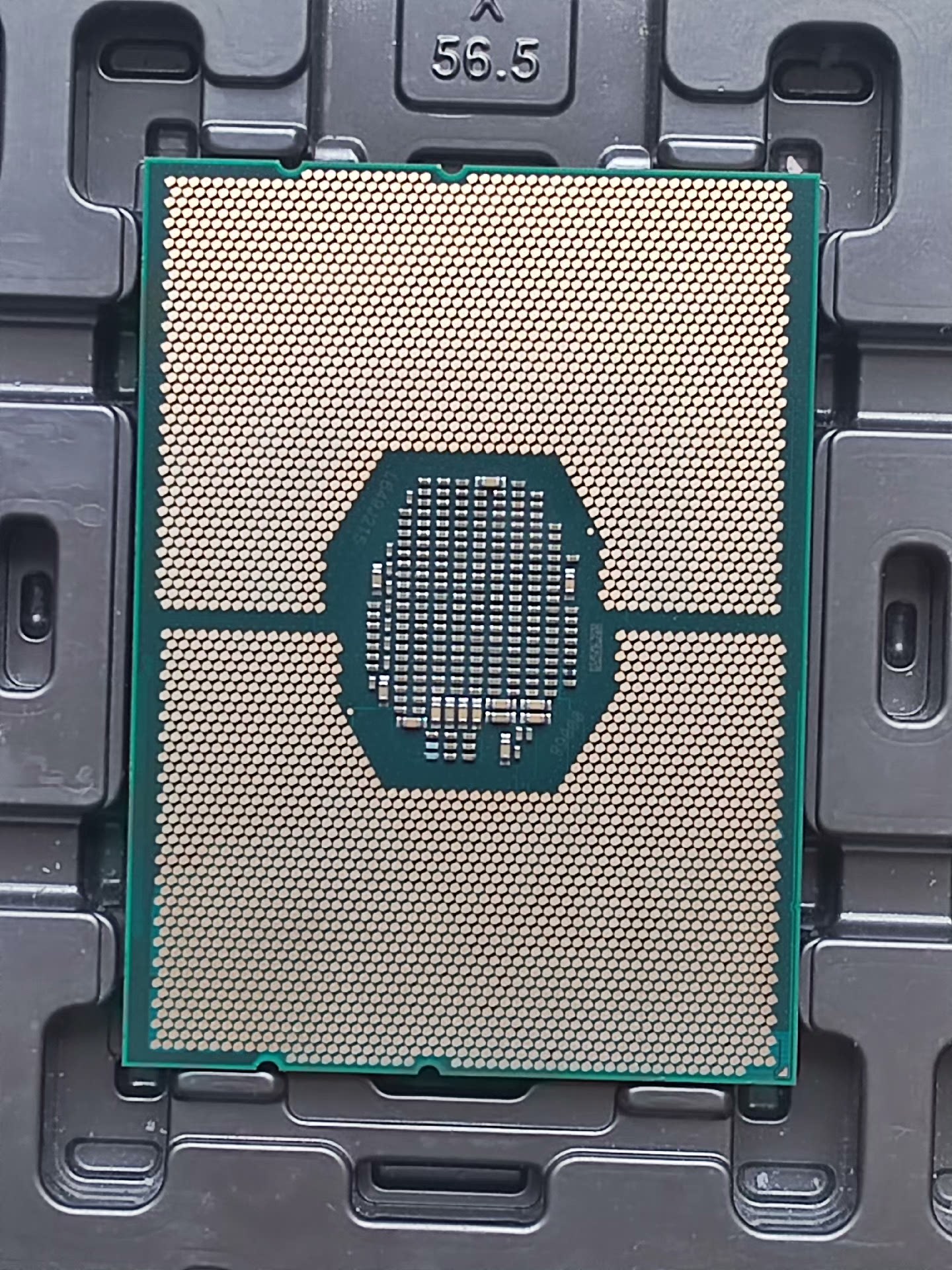 Intel Xeon Server CPU Platinum 8153 8156 8158 8160 8163 8164 8168 8170 8176 8180 Processor 12 16 24 26 28 Core CPUs