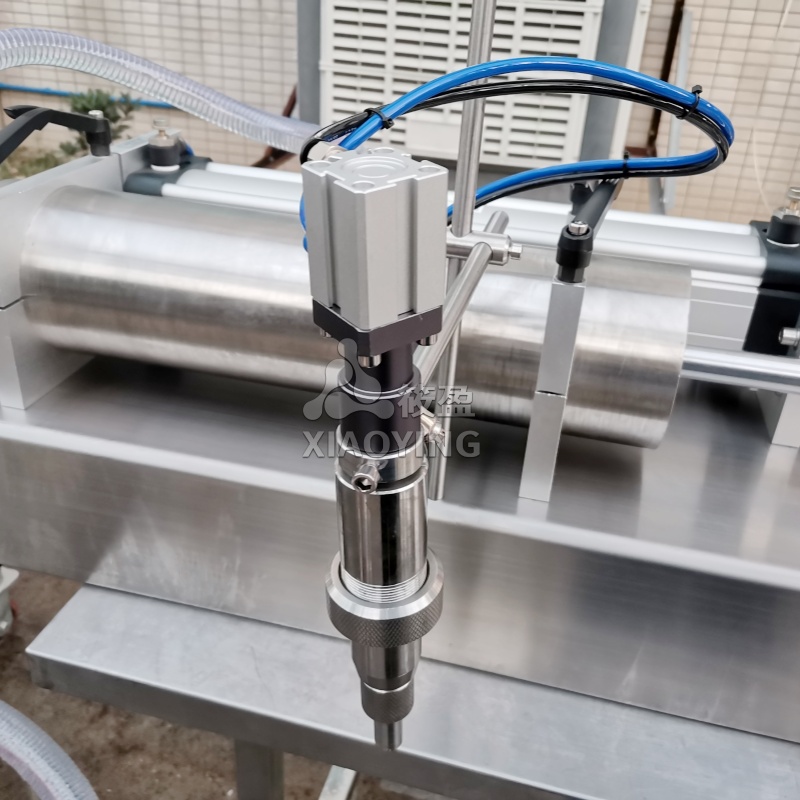 Semi Horizontal Automatic Liquid Filling Dosing Machine Full Pneumatic Driven Type Soft Drink Filling Machine For Cream Liquid