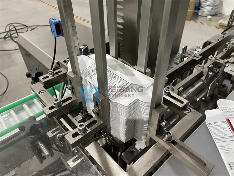 Carton feeder detail