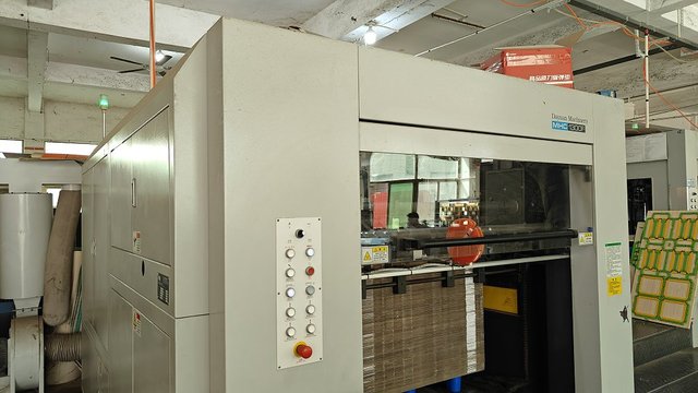 Ningbo Nexa Machine factory production floor showing automated packaging equipment