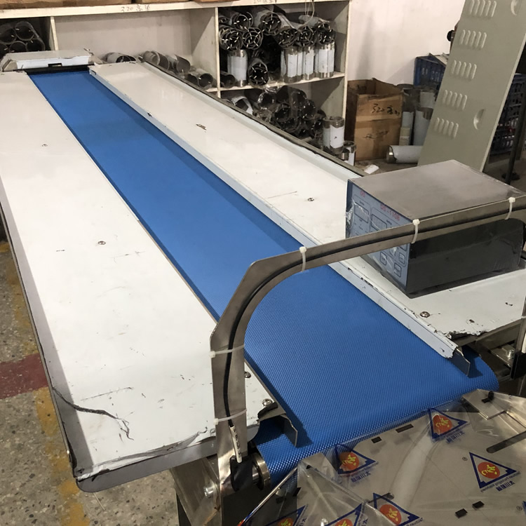 Automatic Sausage Packaging Machine Horizontal Sausage Flow Wrapper Packing Machine by Feiyu Machinery