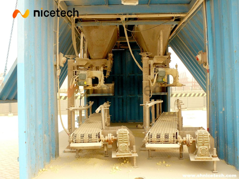 Port Use Weighing and Bagging Machine in The Mobile Container