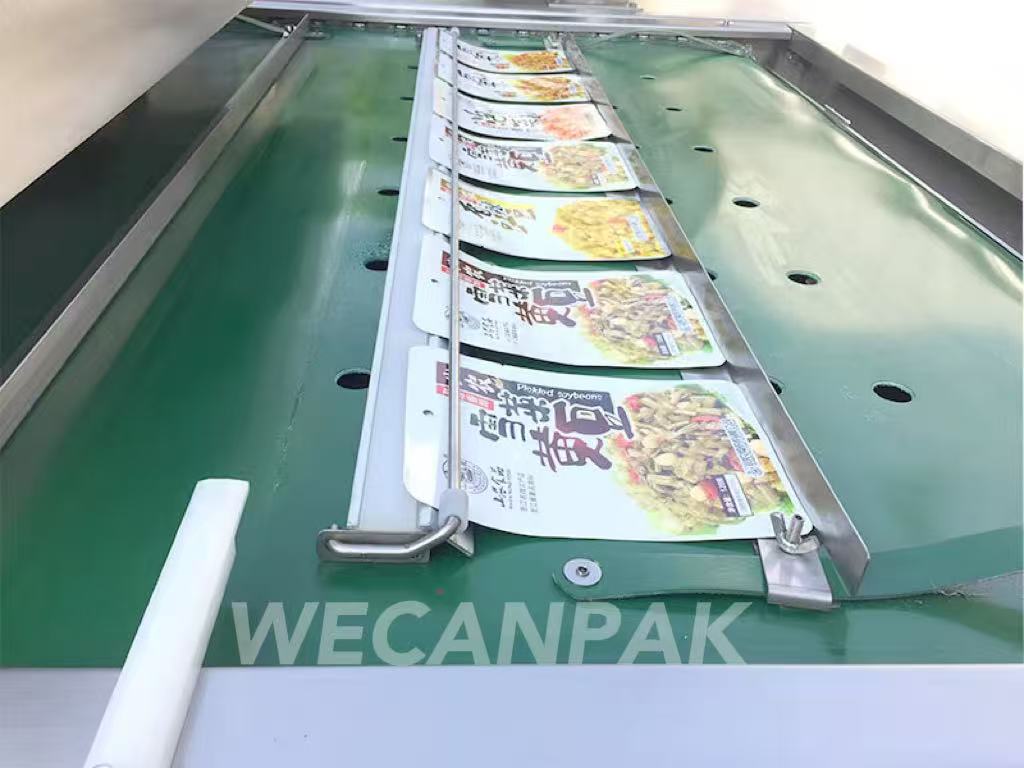 New Semi-Automatic Electric Belt Type Vacuum Packing Machine for Food &amp; Beverage Packaging with Long Service Life
