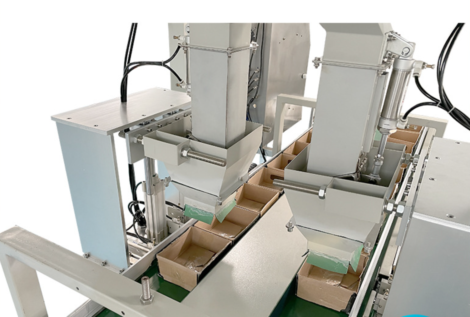 Vertical Type Cartooning Machine Non-standard Customized Screw Cartons Packaging Machine