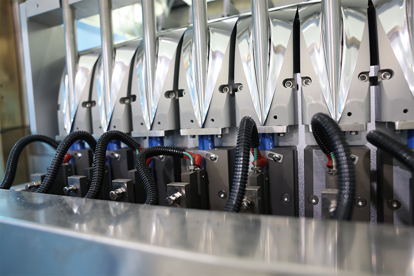 Vertical Sealing and CNC Bag forming