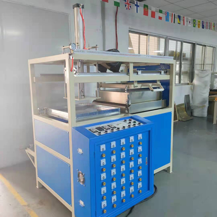 Small Thermoforming Machine Plastic Food Box Vacuum Forming Machine