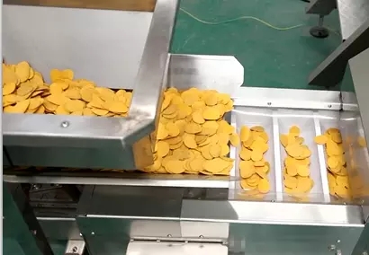 Z-shaped automatic material elevator
