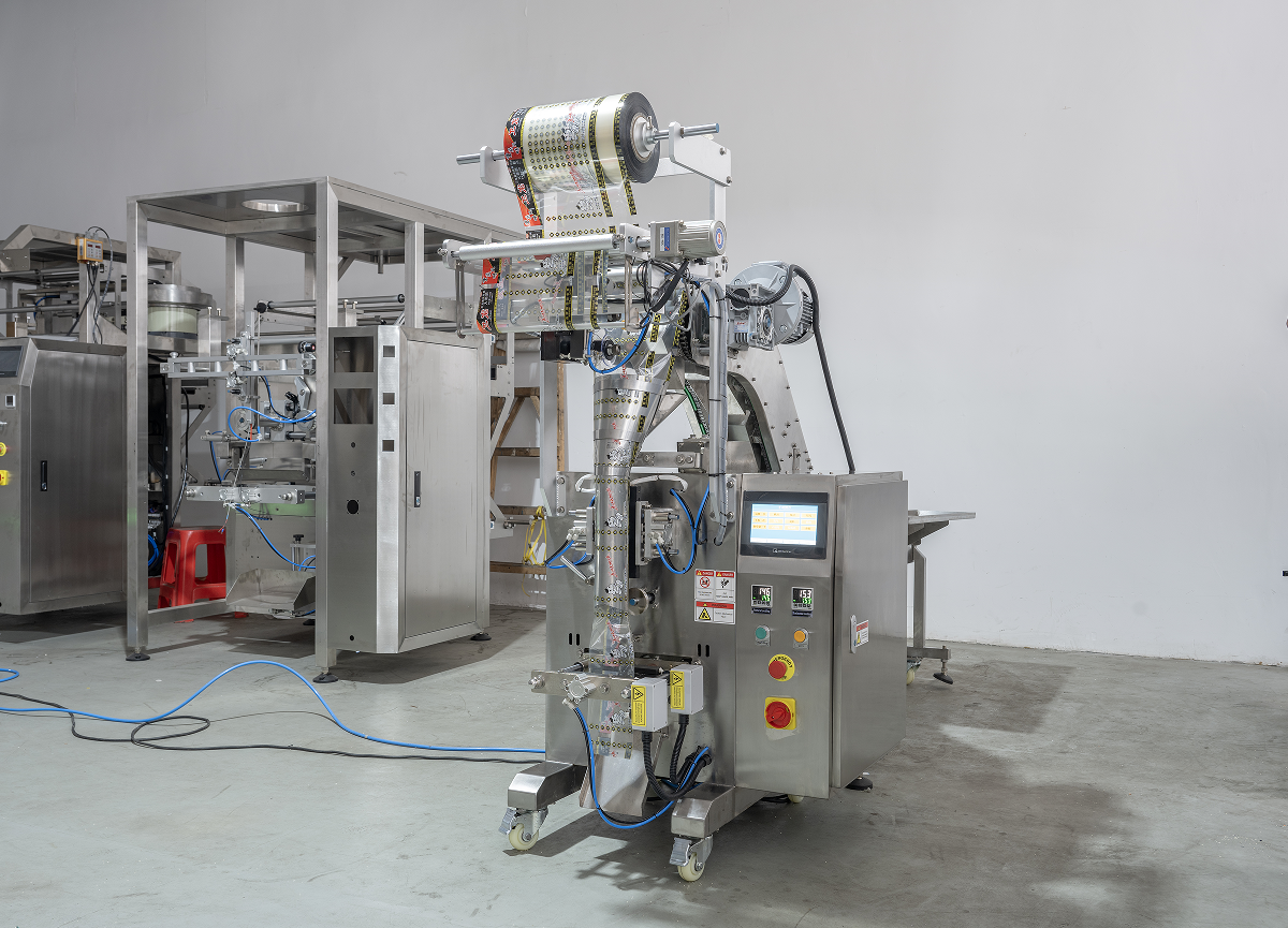 Low Cost Semi-Auto Vertical Roll Film Vertical Packaging Machine Lollipop Snack Small Automatic Material Packaging Equipment