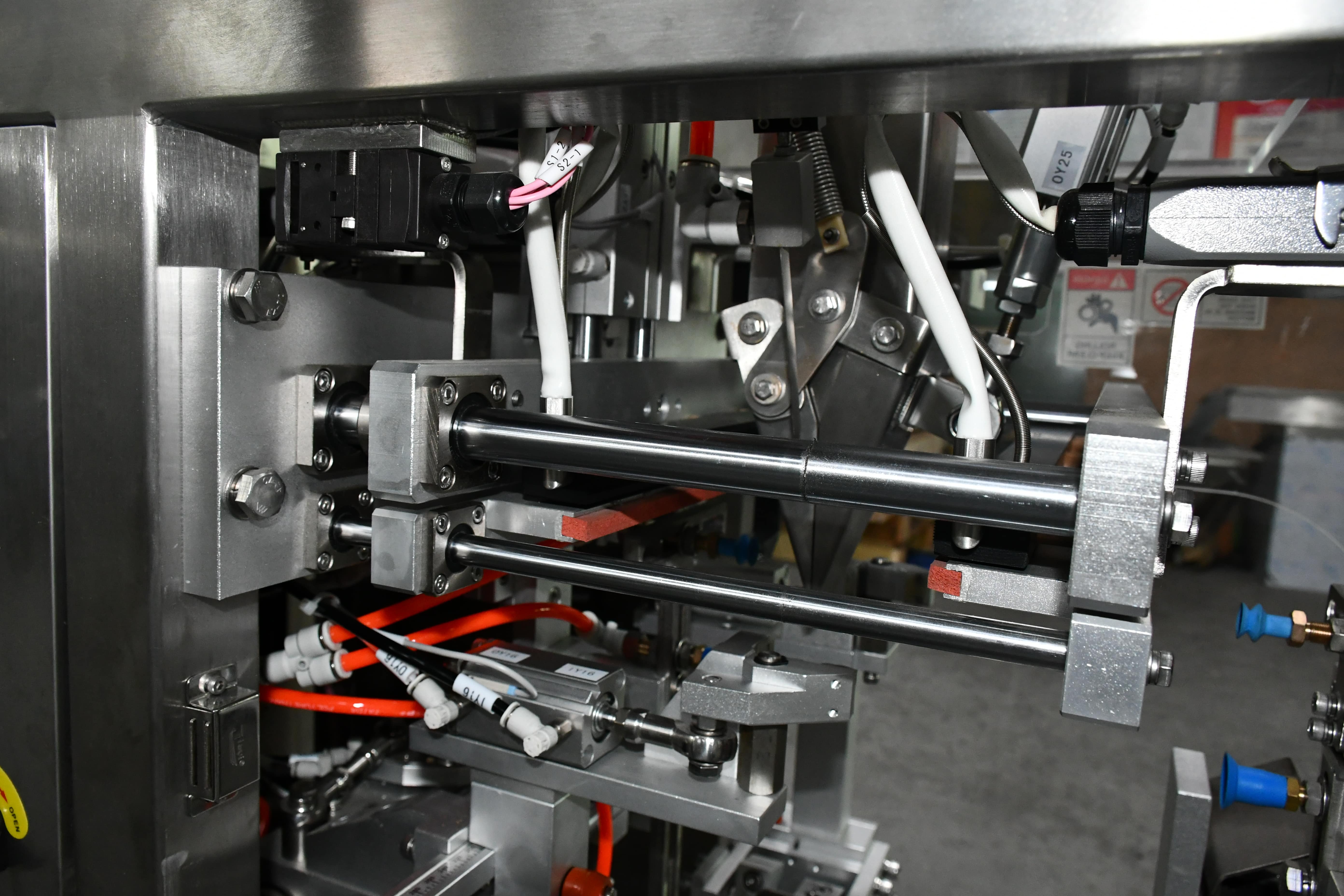Ce Approved Multi-function Mini Doypack Machine Premade Granule Coffee Beans Powder Stand Up Pouch Bag Packing Machine