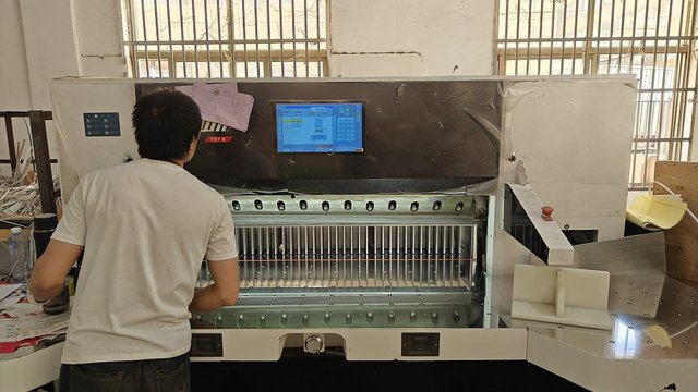 Advanced vertical form fill seal packaging machine by Nexa Machine