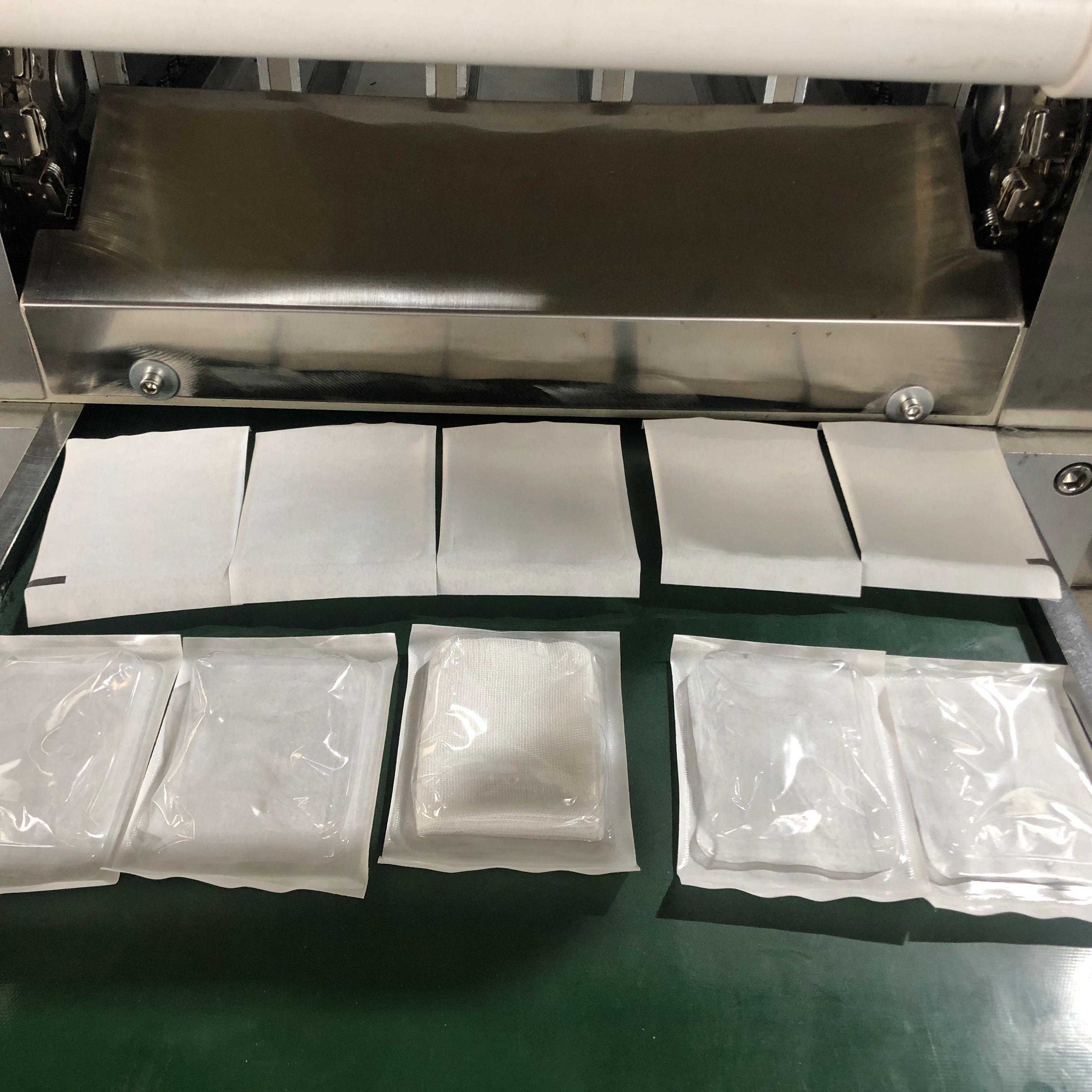 Gauze Pad Packing Machine