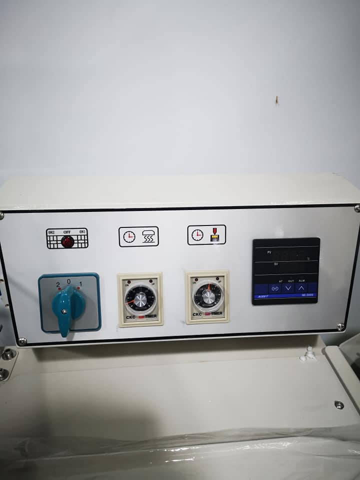 Shrink Wrapping Machine View 1