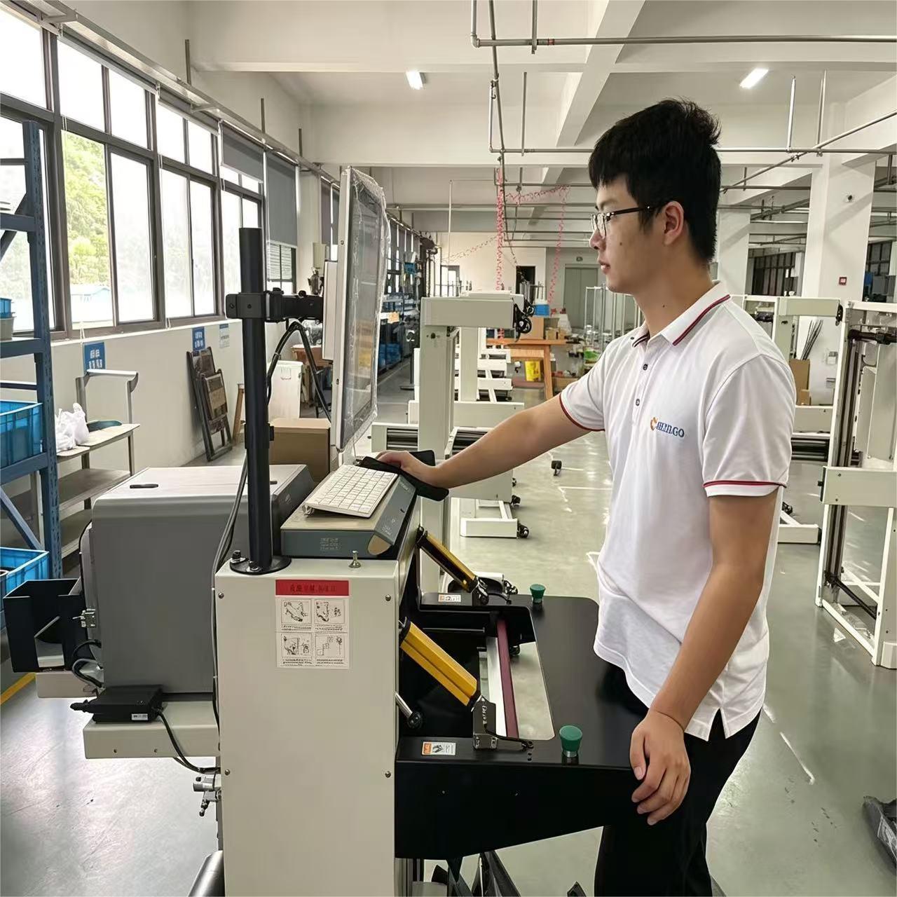 Fully Automatic E-commerce Express Packaging Machine With Scanning Printing Labeling Bagging Sealing For Intelligent Logistics