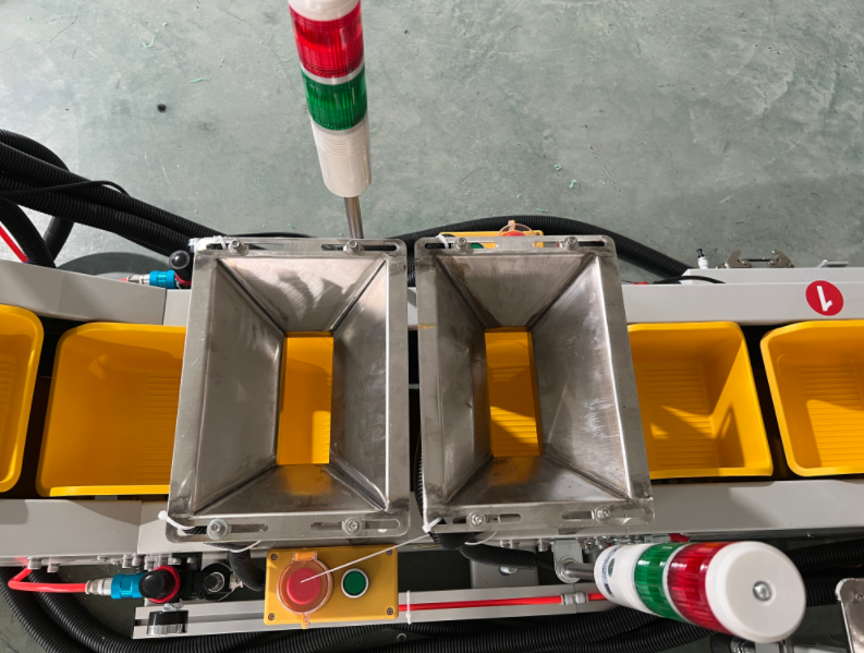 Silent Material Feed Box Interior