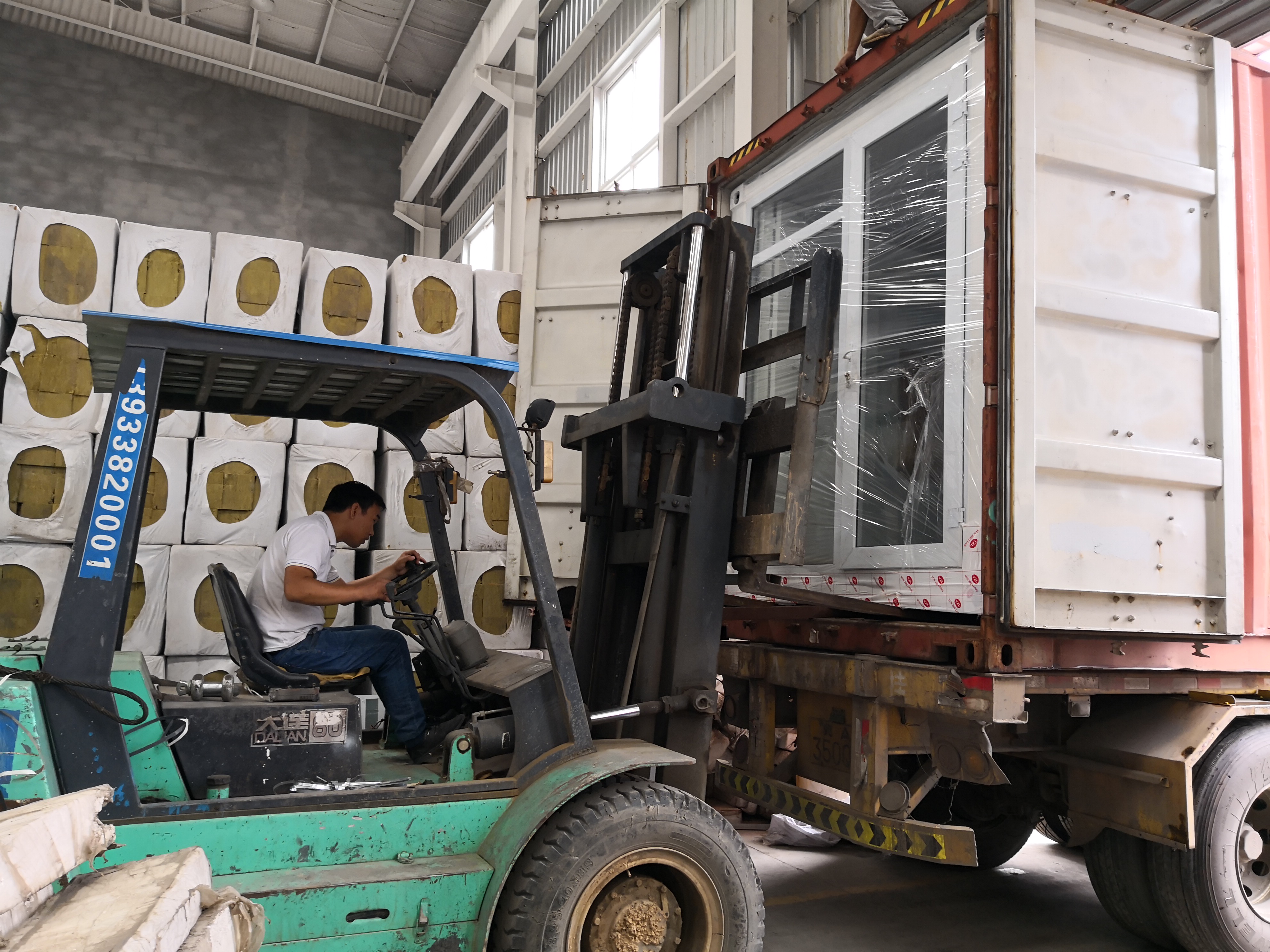 Packaging & Shipping Process 2