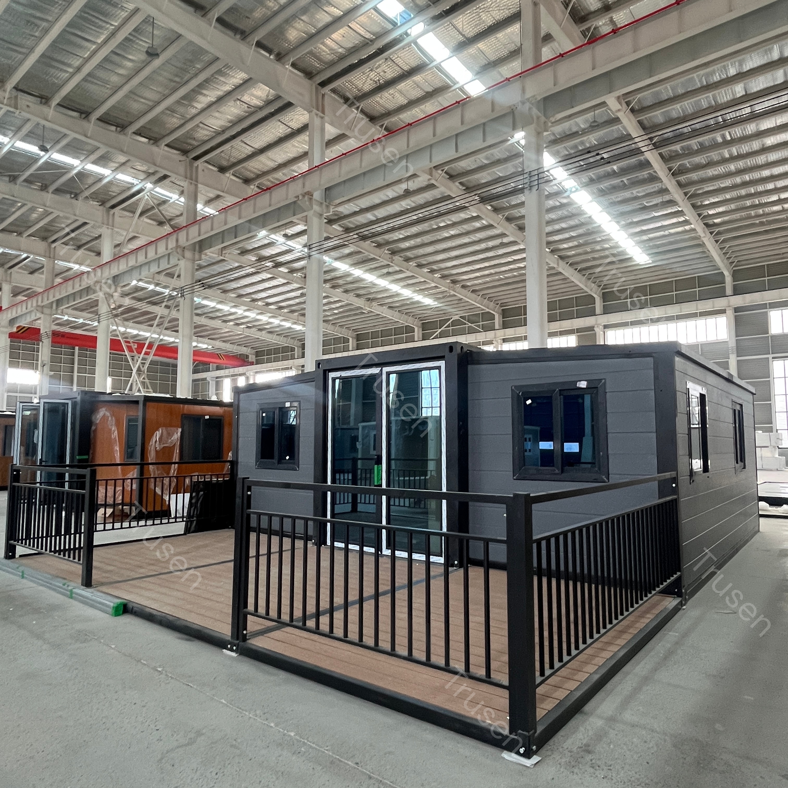 Factory Outlet Direct Custom Design Fully Furnished Prefab Portable Eco Double Wing Folding Room Prefab Building With Terrace