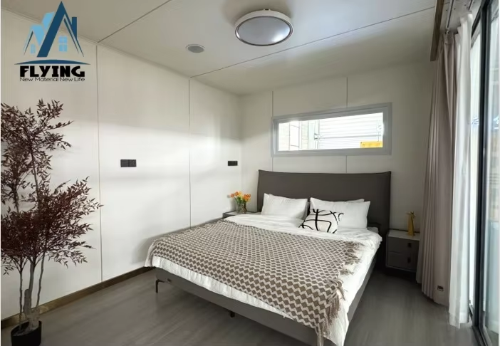 Prefab House 2 Story Container Home Modern Modular Detachable Container House Price Luxury Hotel 2 3 Bedroom 20 40 Feet Villa