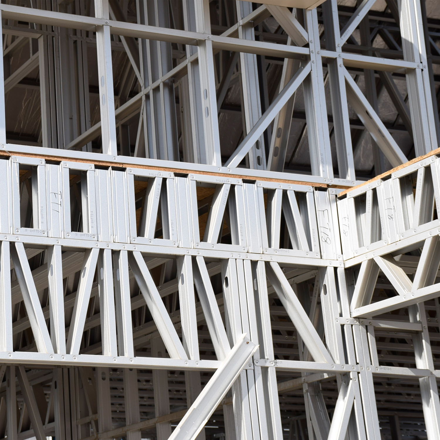 Light Steel Frame Prefabricated House Kit Steel Frame House for Villa and Apartment Modular Construction