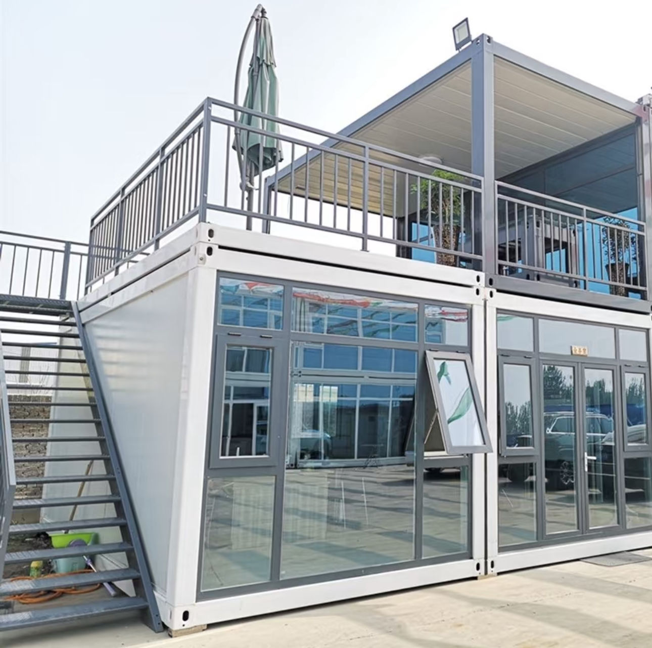 Mobile Breathable Modern Chenggang Prefab Sandwich Panel 20ft Flat Pack Folding Container House for Office Building Shop Use for