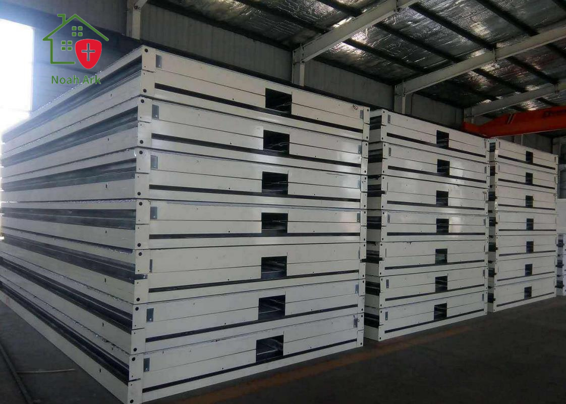 Folding container house installation