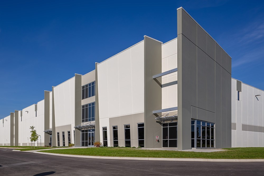 Modern Prefab Steel Structure Building Prefabricated Warehouse/Workshop/Office