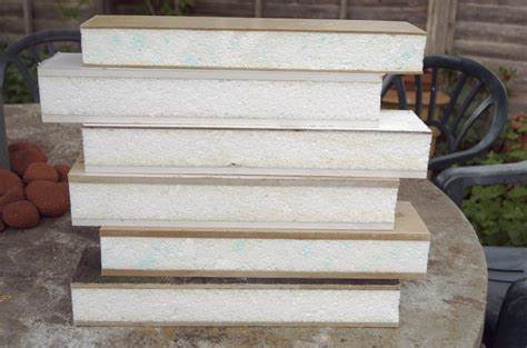Sandwitch SIP Panel House Kits For Mobile Villa OSB 3 Wood Panel With Heat Insulation