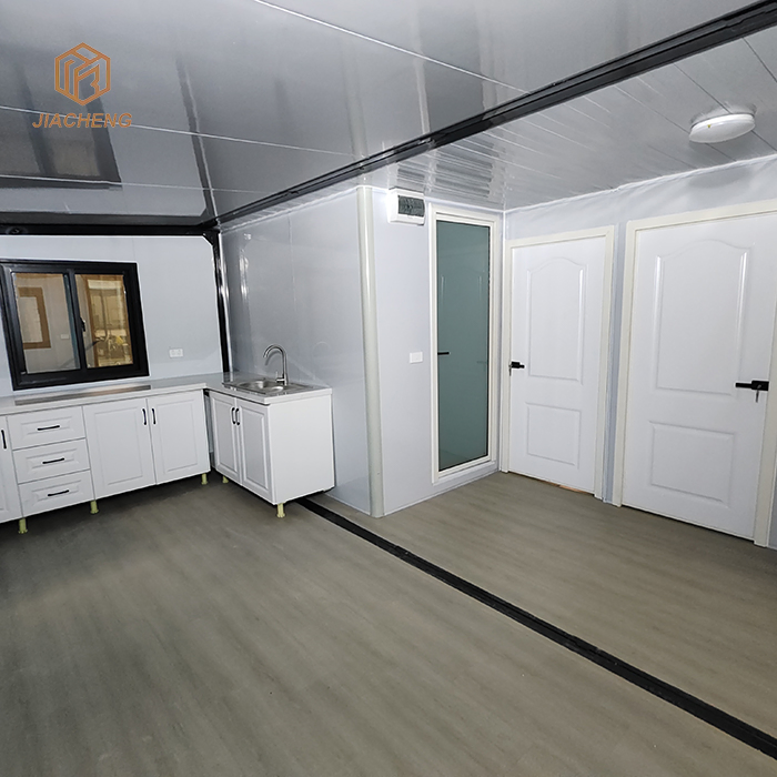 Wholesale Prefabricated 20FT/30FT/40FT Luxury Mobile Home 5 Bedroom Prefab Villa Expandable Container House