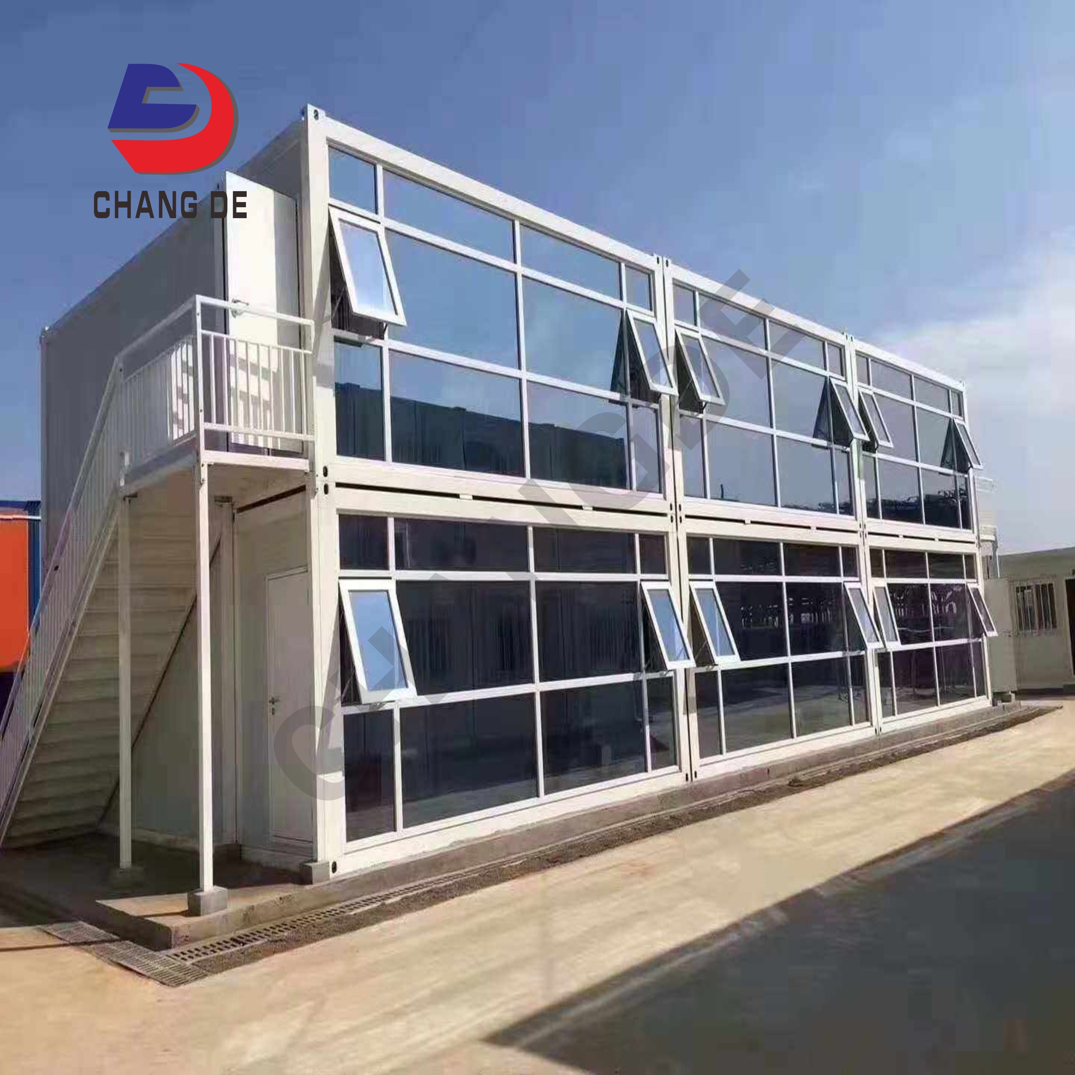 CE Certification Flat Pack Container House Prefab Modular Portable Living Home Cheap Prefab Housing Unit for Sale Custom Design