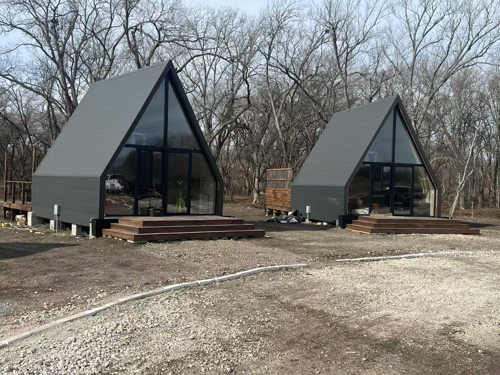Customized Modern Hotel &amp; Kids Bungalow Outdoor Waterproof A-Frame Cabin Prefab Houses for Outdoor Use