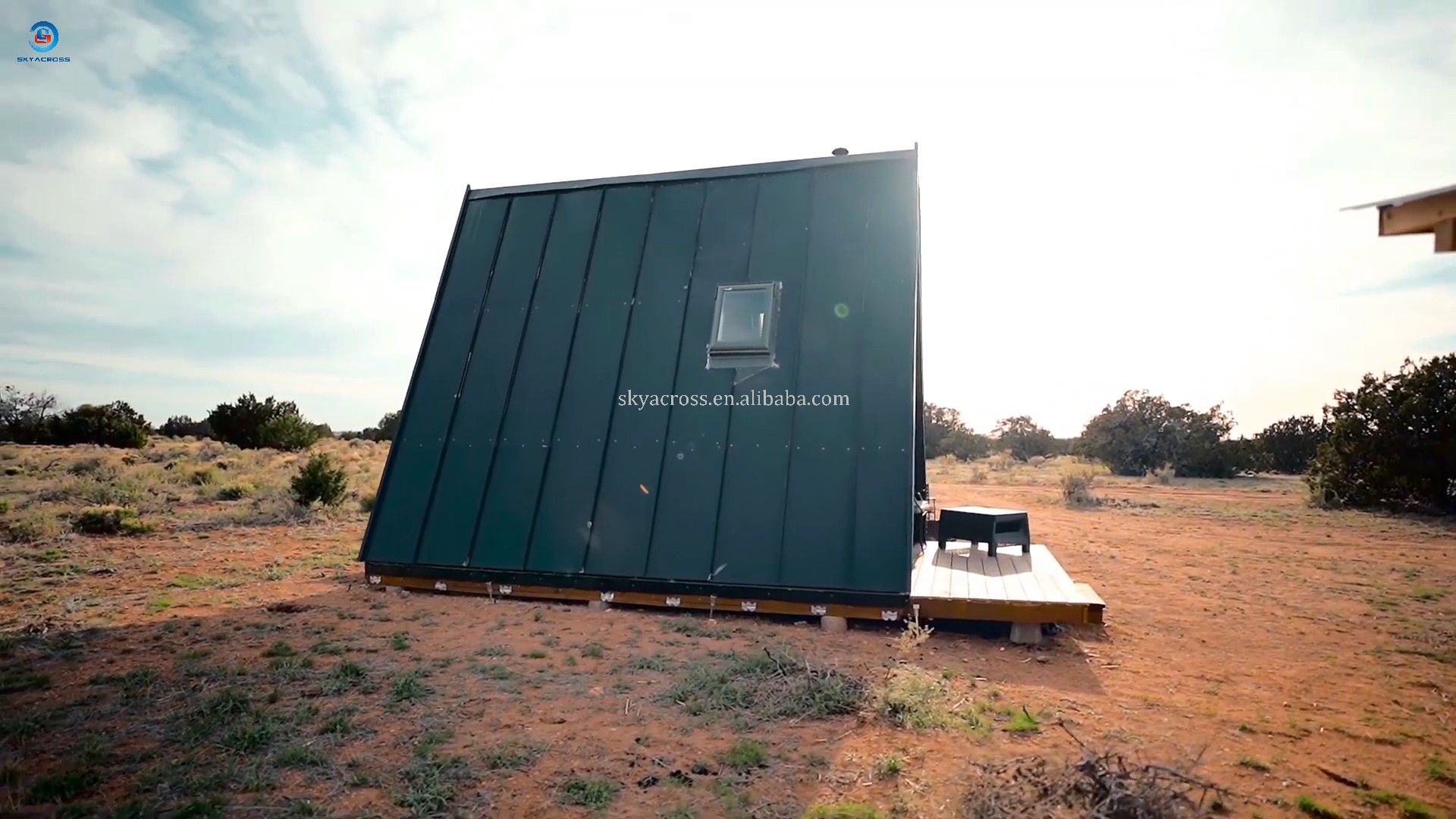 Skyacross CX2614 Portable Luxury Triangle Tiny House A-Frame Prefab Cabin Low Villa For Resort Hotel
