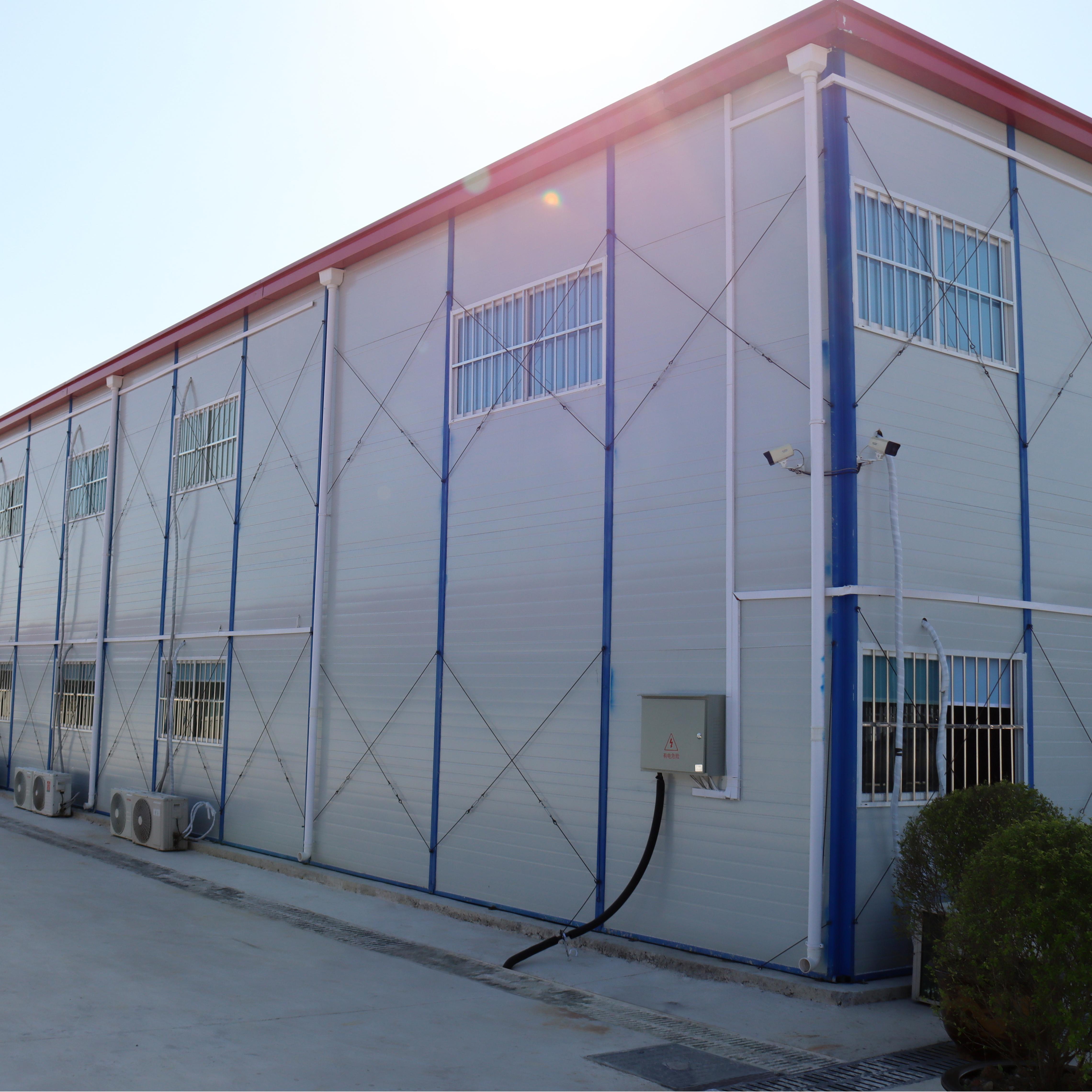 Movable house structure
