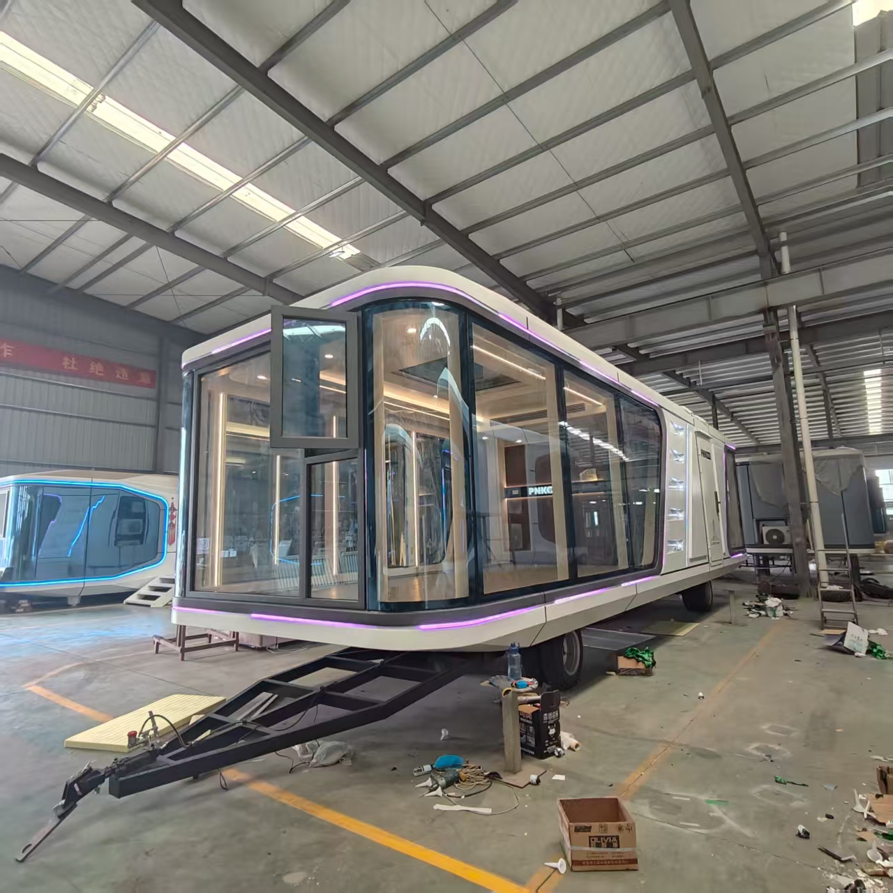 Modern Luxury Portable Mobile Container Houses Small Space Capsule Resort Hotels Solution Sandwich Panel Wholesale