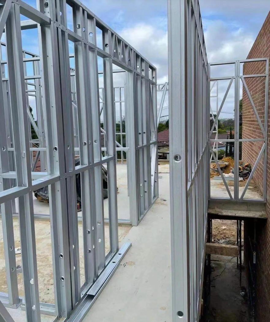 Light Steel Frame Prefabricated House Kit Steel Frame House for Villa and Apartment Modular Construction