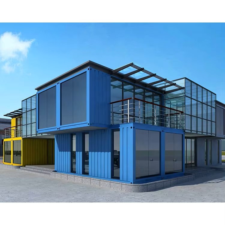 Luxury Eco-Friendly Villa Fully Integrated Flat Pack Steel Container Home Customizable for Outdoor Sandwich Panel House Bathroom