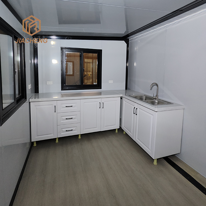 Wholesale Prefabricated 20FT/30FT/40FT Luxury Mobile Home 5 Bedroom Prefab Villa Expandable Container House