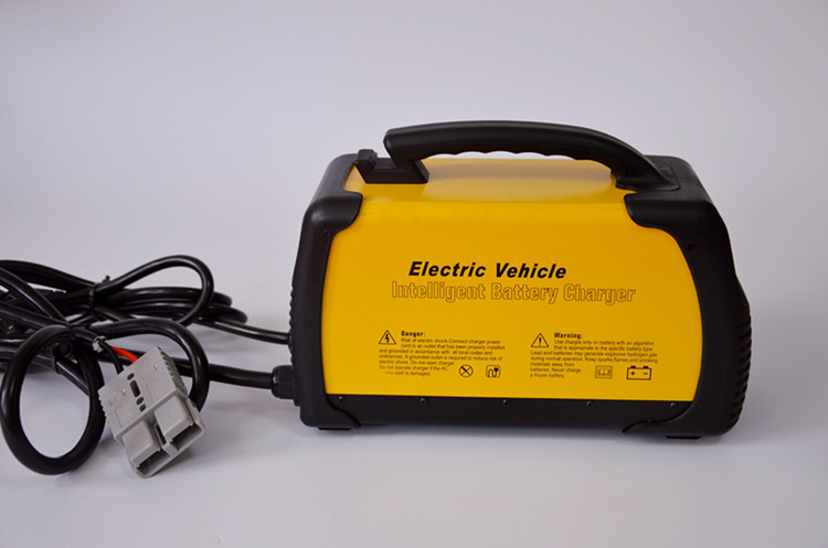Smart Function Fast Battery Charger for Boats Golf Carts