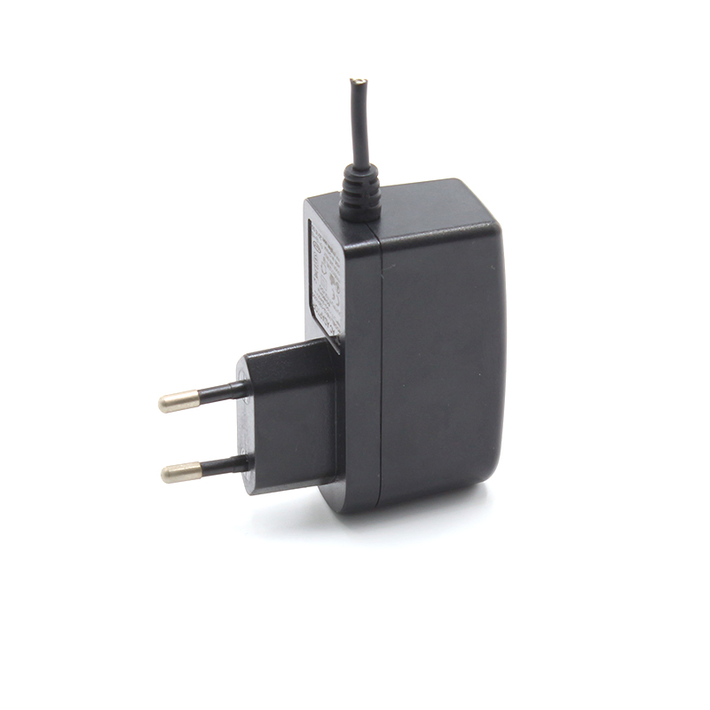 Yingjiao Competitive Price with High Quality Battery Charger