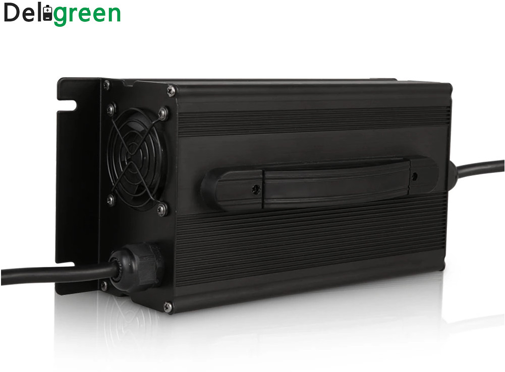 Deligreen 60V Charger 20s 73V 4A Lithium Ion Battery Charger 60V LiFePO4 Battery Charger