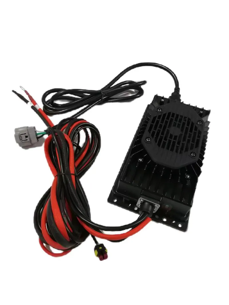 Battery Charger Photo 8