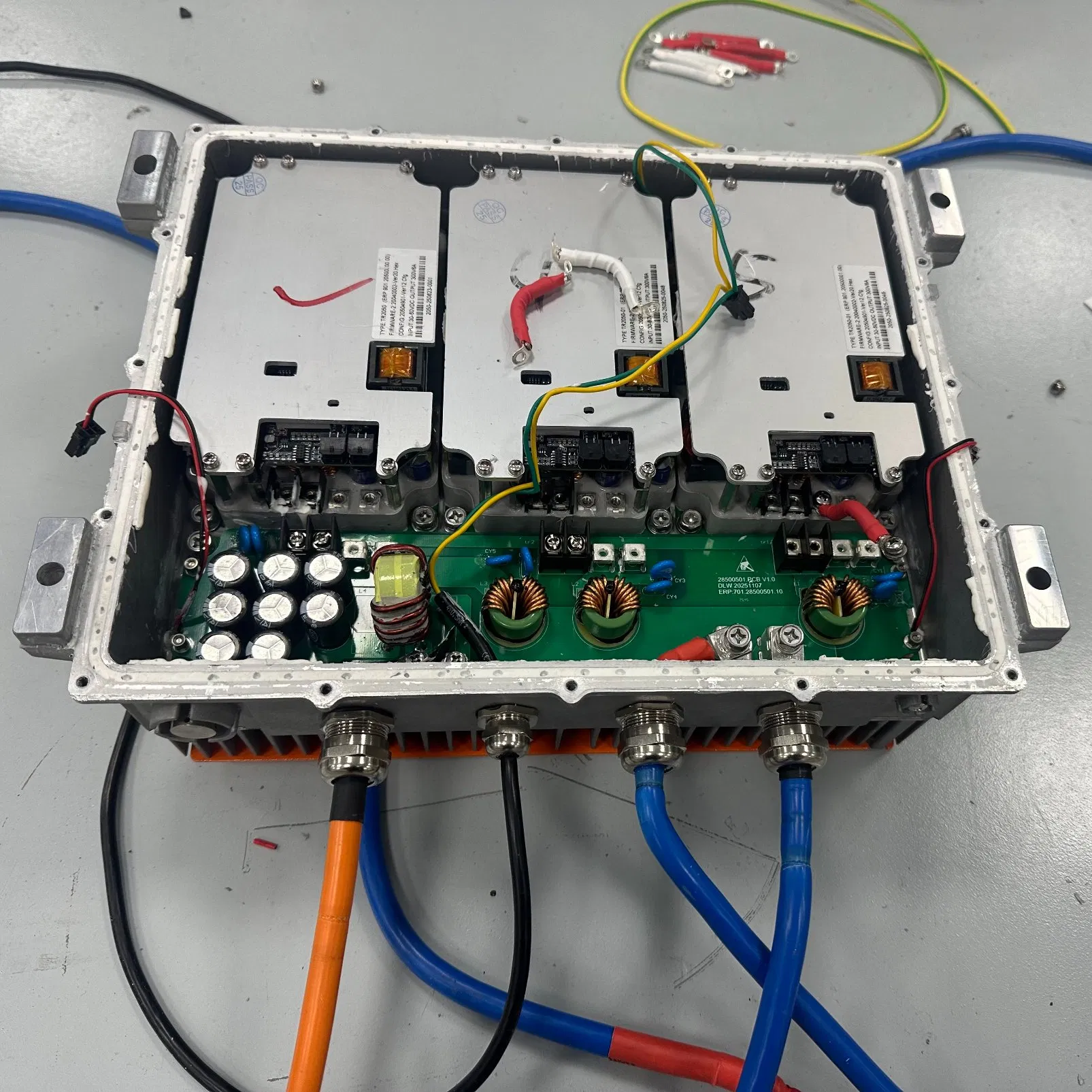 OEM High-Power Car Charger 3.3kw Power Supply AC/DC Obc Modular Battery Charger