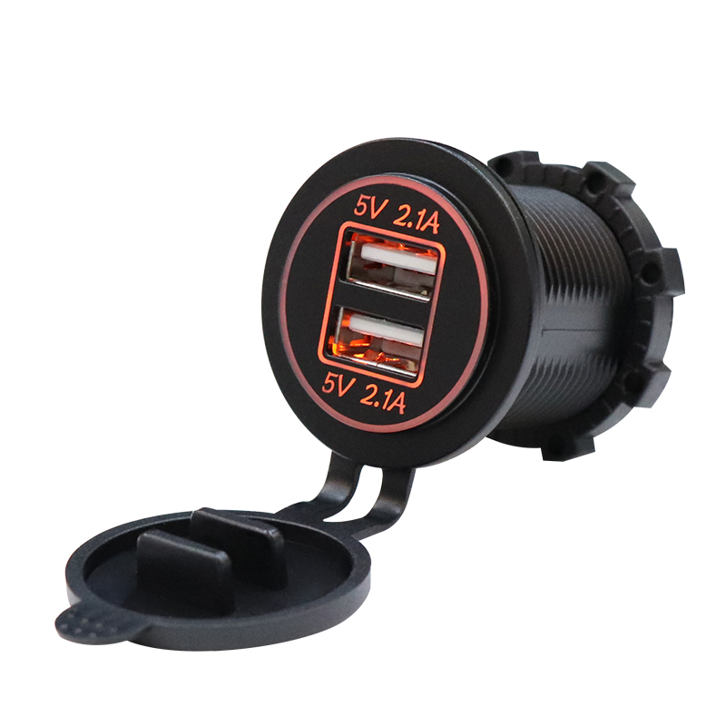 IP66 Waterproof Power Outlet for 12V/24V Car Boats and Marine Motorcycle Truck SUV UTV Dual 5V/4.2A USB Car Charger Ds2013h