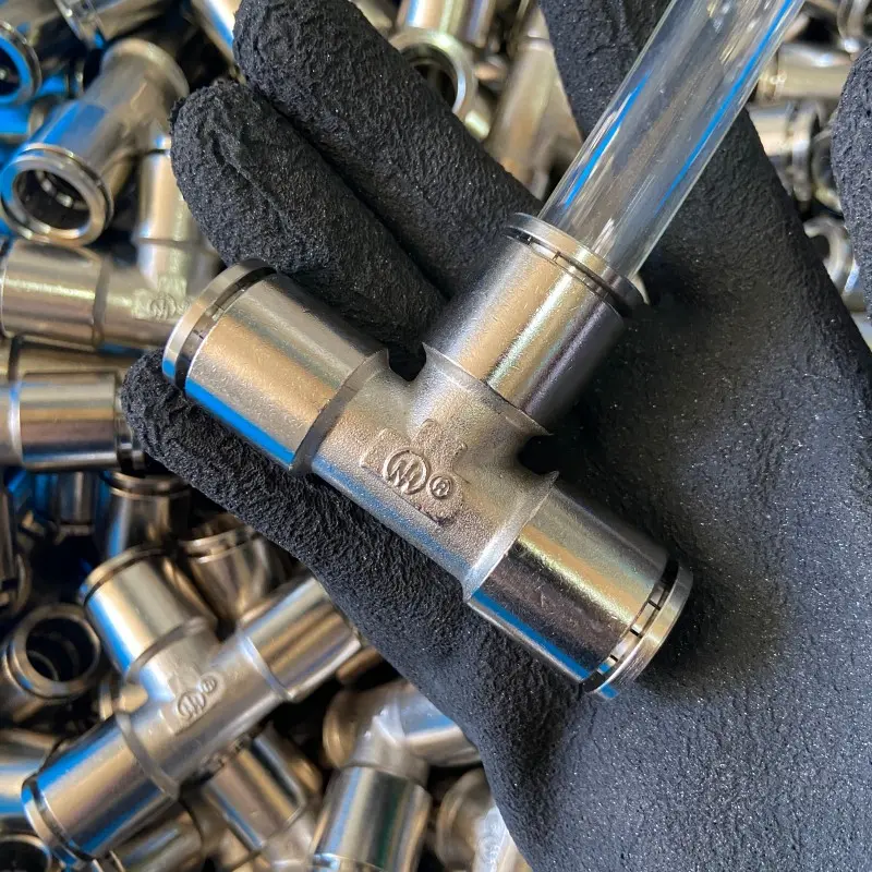 Pneumatic fitting type GR 2