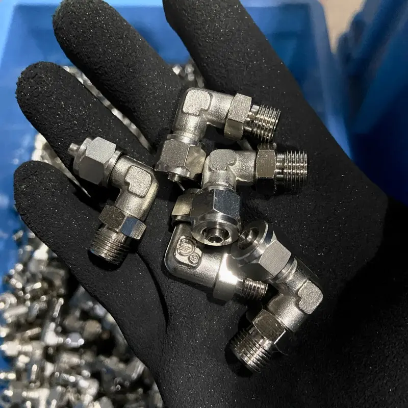 Pneumatic fitting view 2