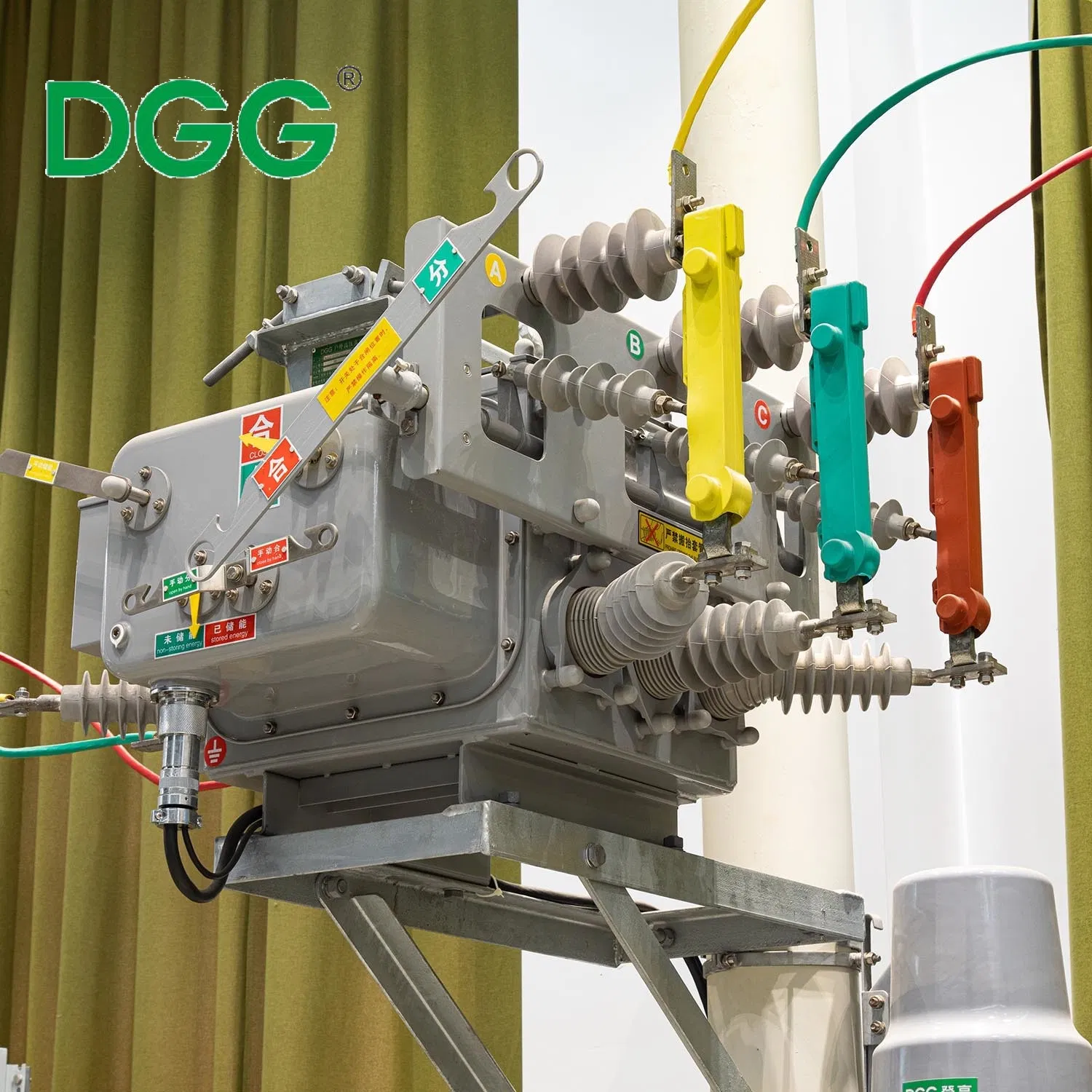 Zw32 Sf6 Tipo Inteligente Automático Recloser Elétrico Proteção de Segurança do Disjuntor a Vácuo