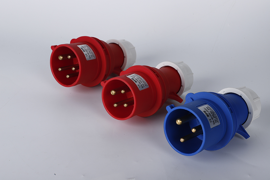 Sfe Cee IP44 À prova d'água À prova de poeira 16A 220V 380V 6h 2p+E 3pin/4pin/5pin 3 Conector de energia elétrica industrial