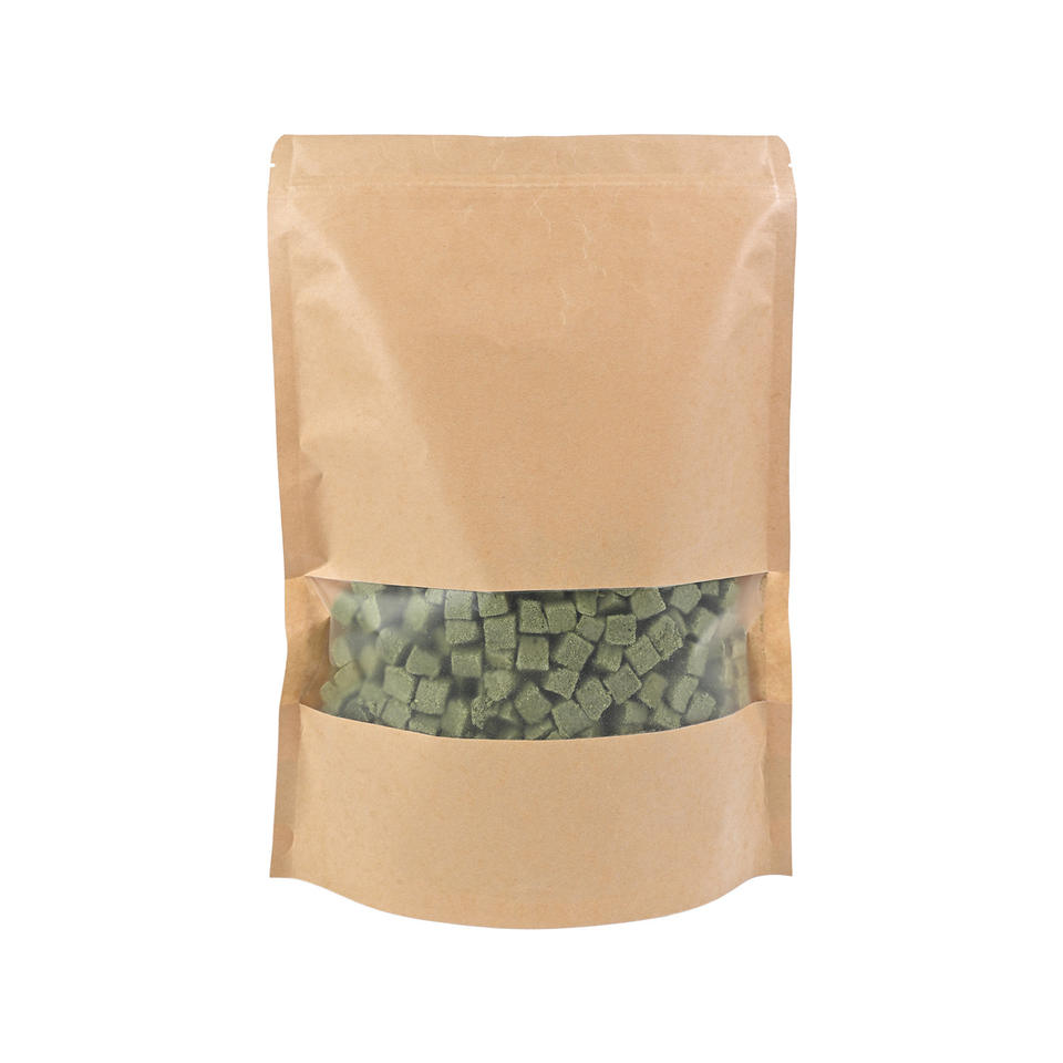 OEM Wholesale Freeze-Dried Cat Grass Granules Natural Teeth Cleaning Hairball Control Pet Snacks for Cats and Dogs All Life